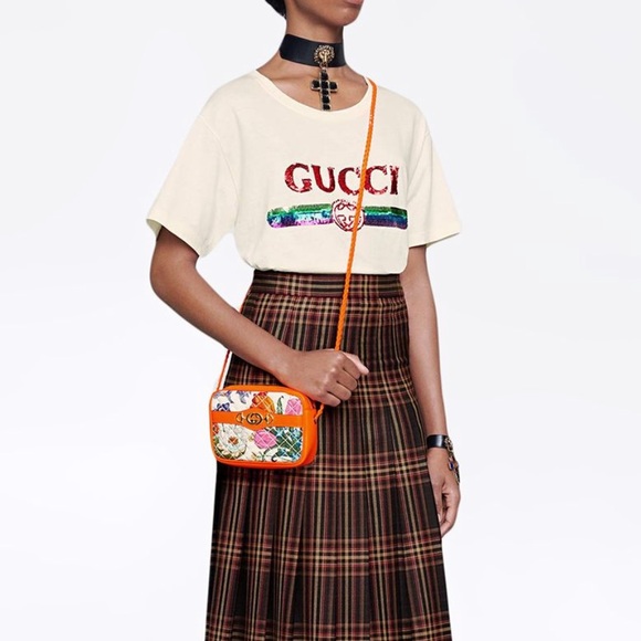 GUCCI sequin logo t-shirt - Picture 9 of 9